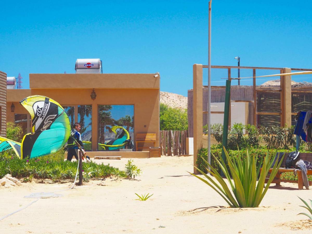 Dakhla Camp Hotel Exterior photo